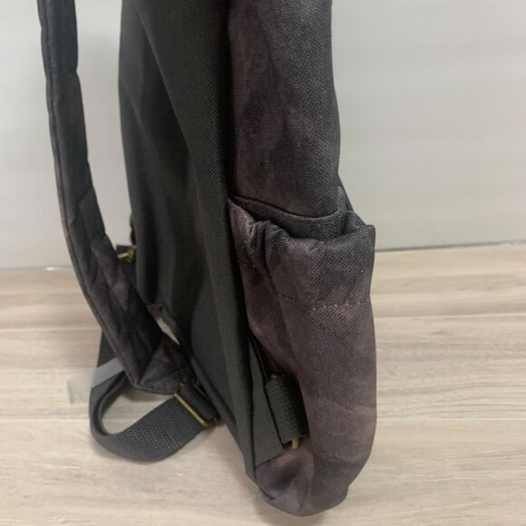 Thirty One Gray Light Pink Strokes Sling Backpack - Picture 6 of 10